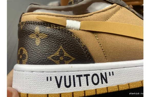 CASE) Low -LouiV 1 AIR Top WHITE-LouiV (WITH O-W JORDAN 0103